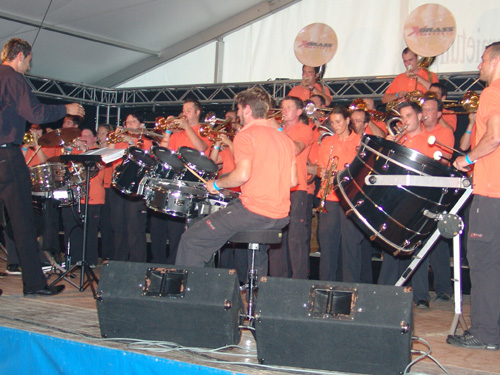 brass com 008