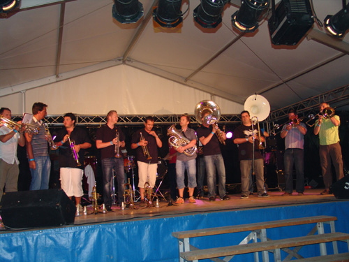 brass com 026