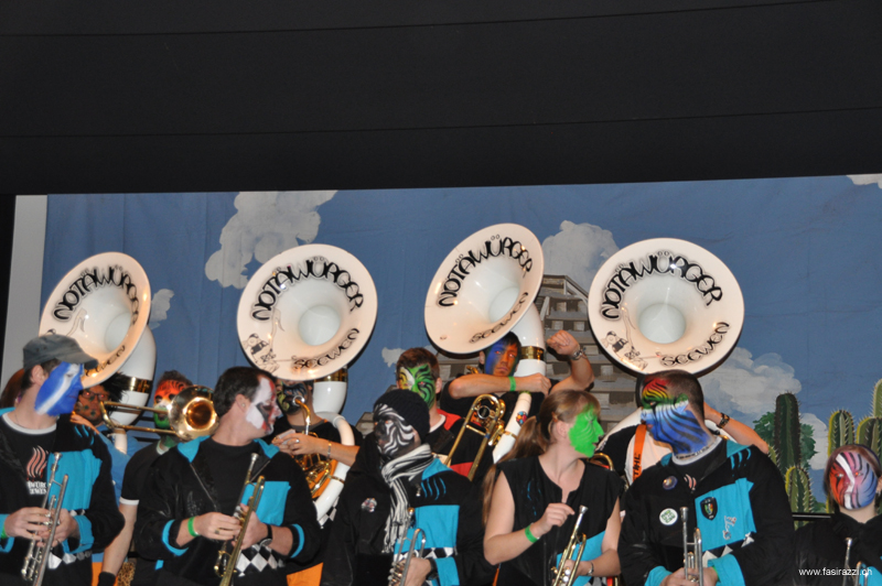 chacheliball 054