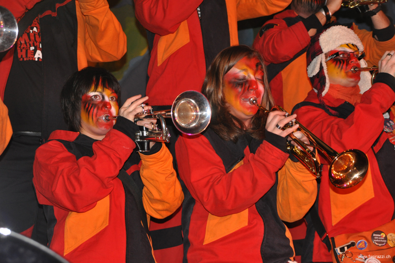 HOLDRIO XII 068